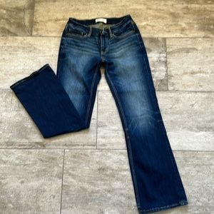 28 BKE Stella low rise bootcut jeans. Like new, worn once.